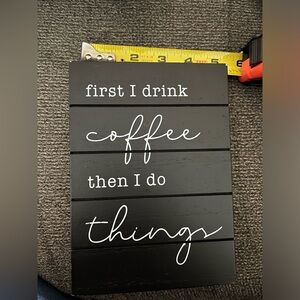 Coffee Bar/stand 8 piece NWT decor set